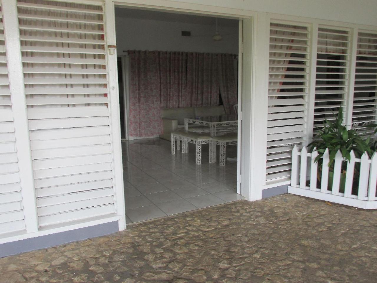 Paradise Brandon Hill Guest House Montego Bay Dış mekan fotoğraf
